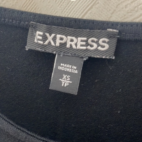 ❤️ 🆕 EXPRESS Tank Top Size XS - Picture 4 of 4